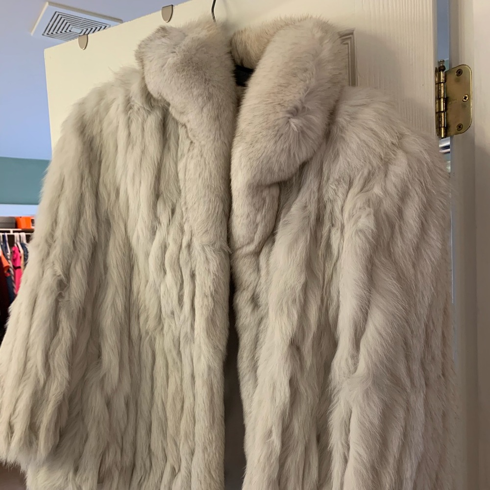 💕White/Silver Fir Sport Coat 💅🏾 SZ 10